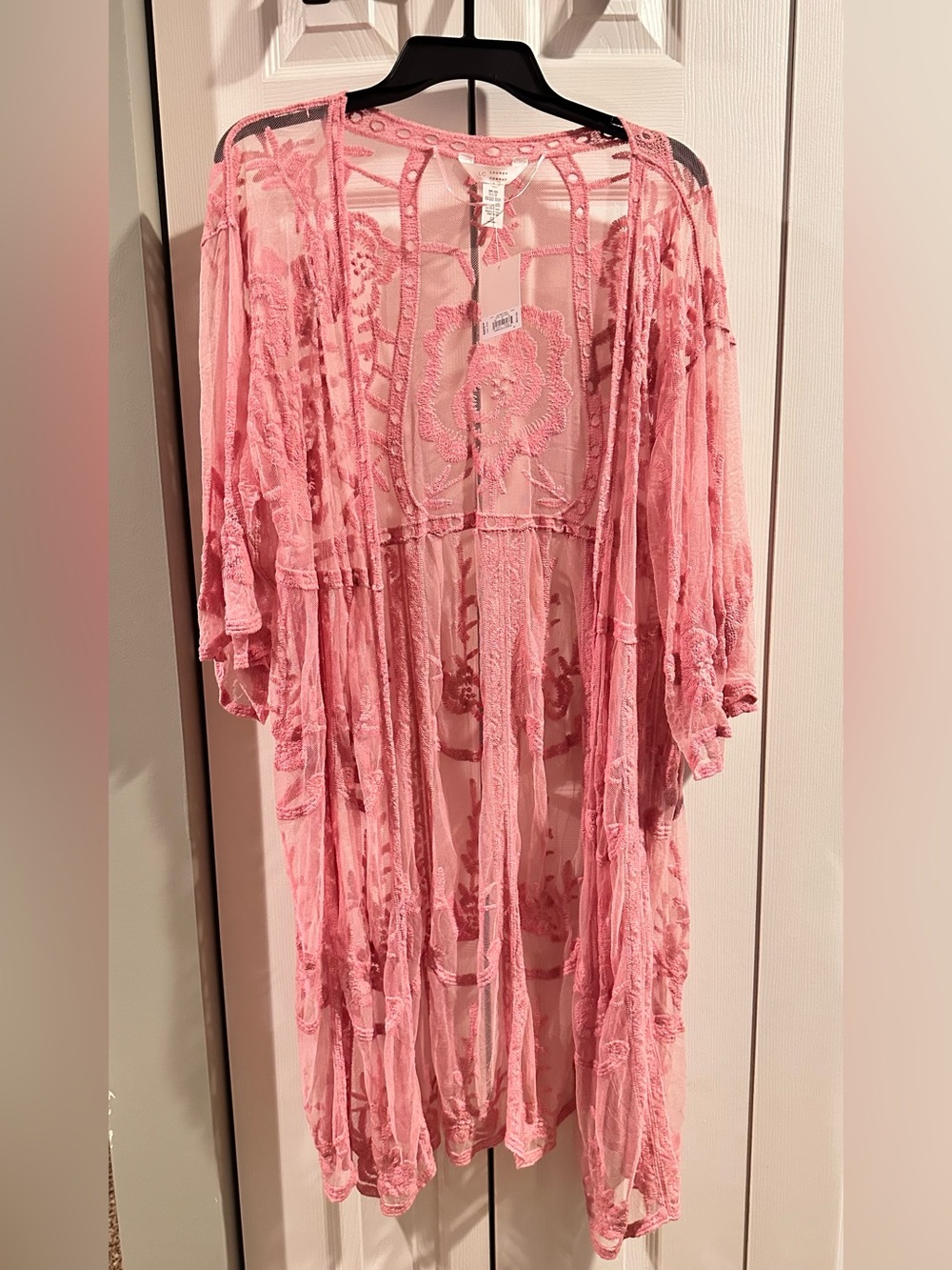 LC Lauren Conrad Pink Sheer Floral Embroidered Kimono Robe